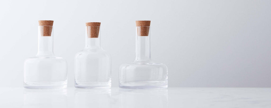 carafes with stoppers