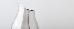 mama vase and ilse vase