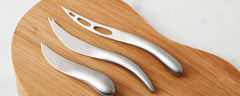 forma serving board and cheese knives